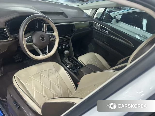 Volkswagen Viloran 2021 Белый из Китая, фото 5