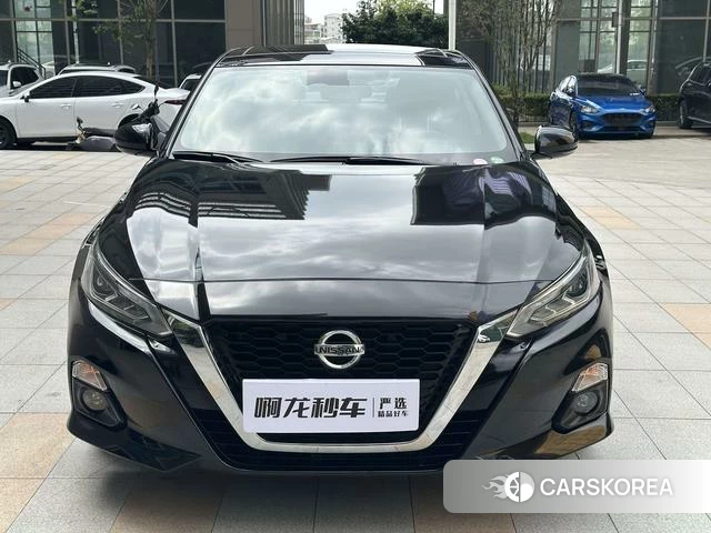 Nissan Altima 2022 Черный из Китая, фото 5