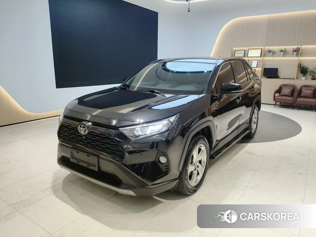 Toyota RAV4 2021 Черный из Китая, фото 5