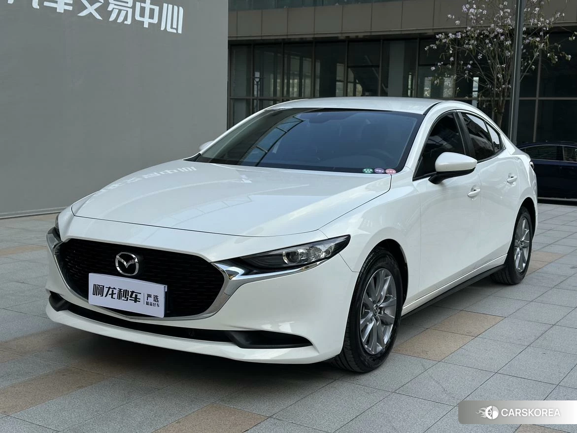 Mazda 3 2021 Белый из Китая, фото 5