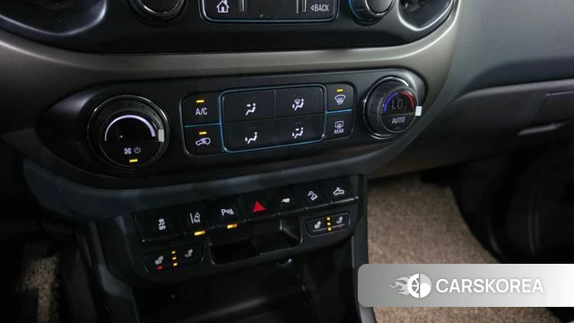 Chevrolet (GM Daewoo) Real New Colorado 2020 Черный из Кореи, фото 5