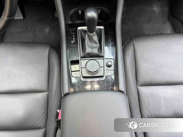 Mazda 3 2021 Красный из Китая, фото 5