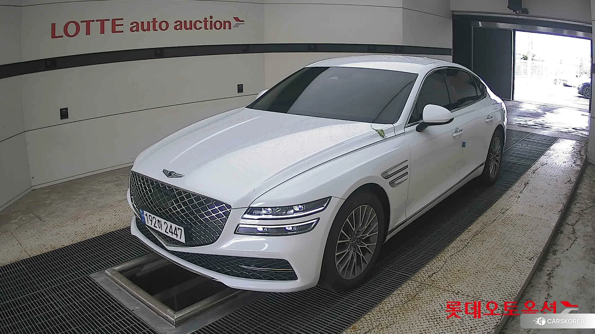 Hyundai G80 2024 Milk Annie White из Кореи, фото 5