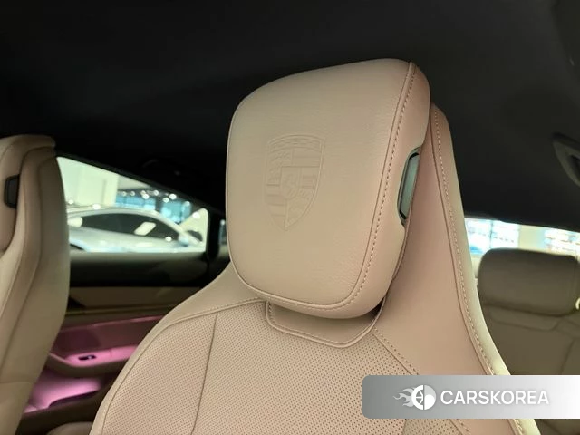 Porsche Taycan 2025 Белый из Кореи, фото 5