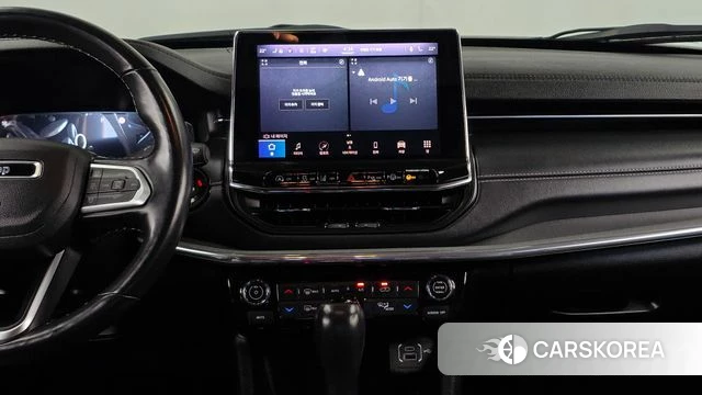 Jeep Compass 2nd Generation 2022 Черный из Кореи, фото 5