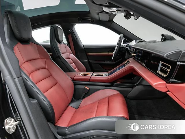 Porsche Taycan 2024 Черный из Кореи, фото 5