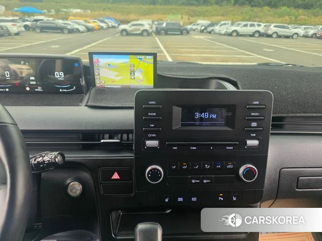 Hyundai Staria 2025 Серебристо-серый из Кореи, фото 5