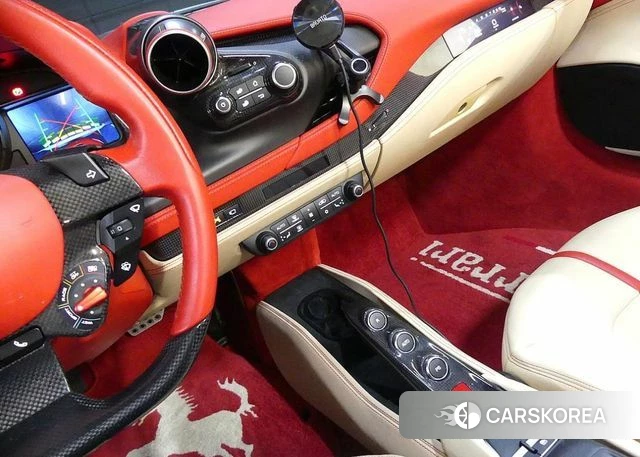 Ferrari F8 Spider 2021 Красный из Кореи, фото 5