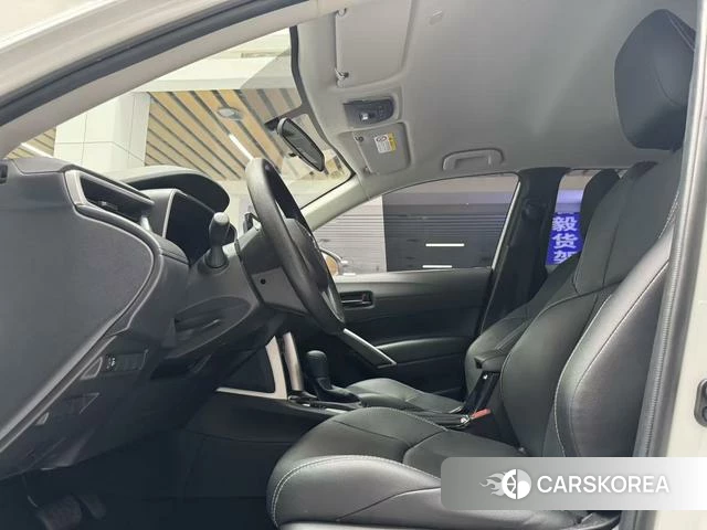 Toyota Frontlander 2025 Белый из Китая, фото 5