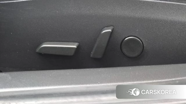 Tesla Model 3 2020 Белый из Кореи, фото 5