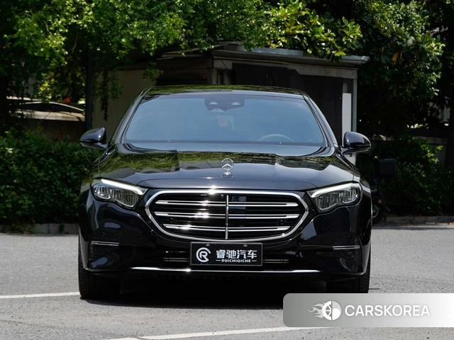 Mercedes-Benz E-Class 2024 Черный из Китая, фото 5