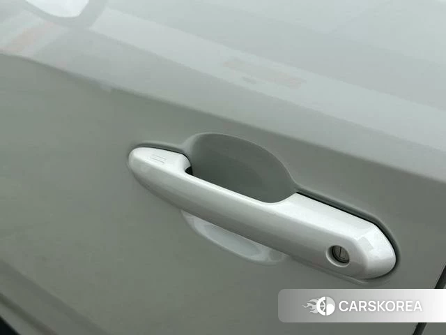 Toyota RAV4 2022 Белый из Китая, фото 5