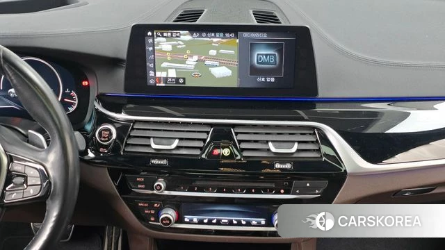 BMW 5 Series (G30) 2018 Черный из Кореи, фото 5