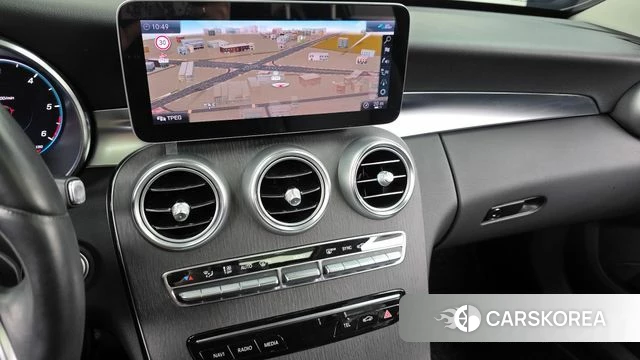Mercedes-Benz C-Class W205 2021 Белый из Кореи, фото 5