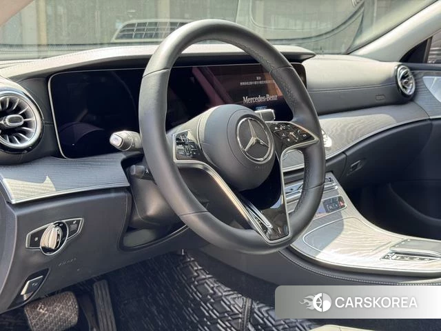 Mercedes-Benz CLS 2023 Темно-серый из Китая, фото 5