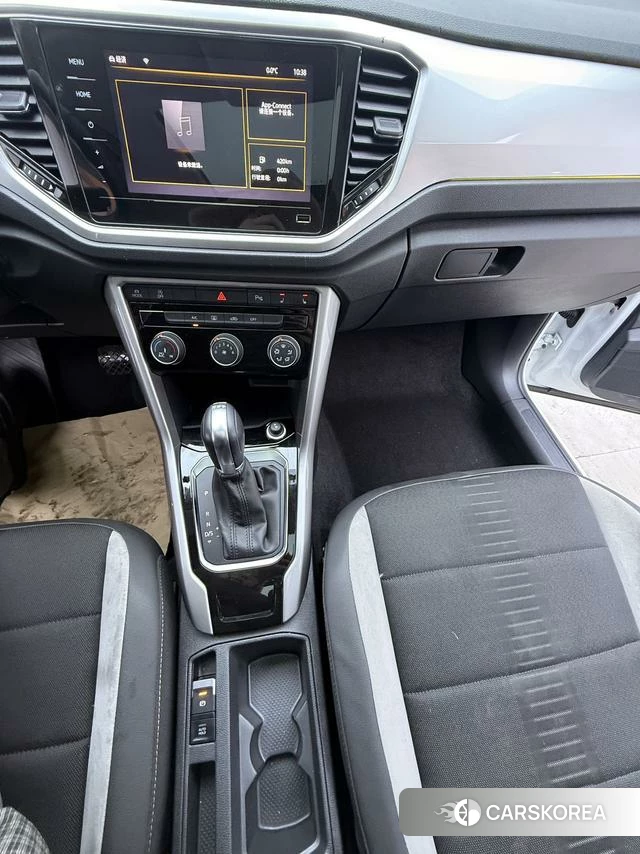 Volkswagen T-Roc 2021 Белый из Китая, фото 5