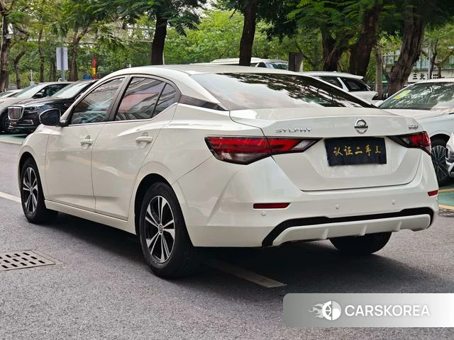 Nissan Sylphy 2023 Белый из Китая, фото 5