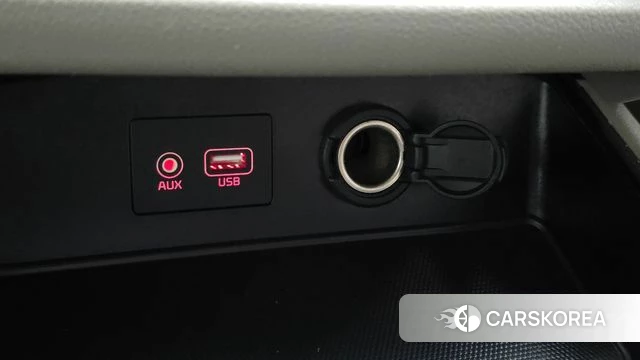 Kia The New Carnival 2018 Серебряный из Кореи, фото 5