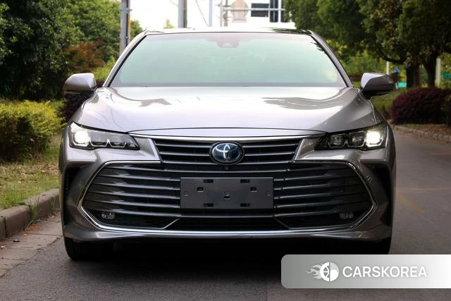 Toyota Avalon 2021 Серебристо-серый из Китая, фото 5