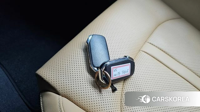Kia K5 3rd generation 2022 Белый из Кореи, фото 5