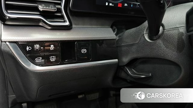 Kia Sportage 5th Generation Hybrid 2021 Белый из Кореи, фото 5