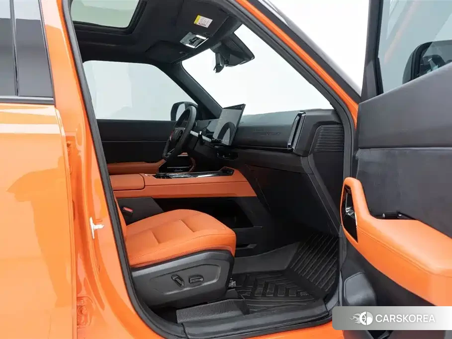 Ford Bronco 2025 Yellow/orange из Китая, фото 5
