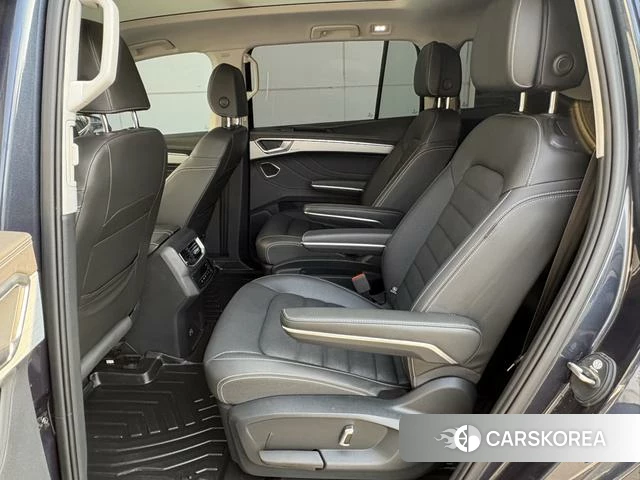 Volkswagen Talagon 2023 Синий из Китая, фото 5