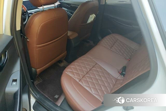 Hyundai Celesta 2021 Белый из Китая, фото 5