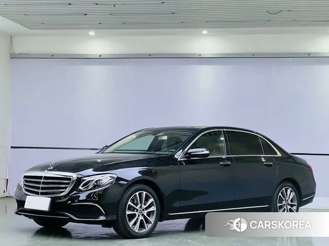 Mercedes-Benz E-Class 2020 Черный из Китая, фото 5