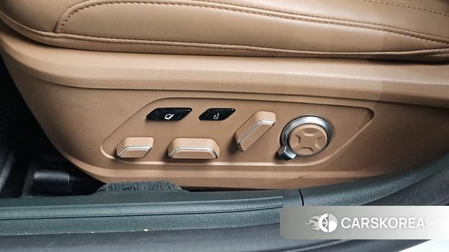 Hyundai Grandeur Hybrid (GN7) 2023 Белый из Кореи, фото 5