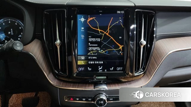 Volvo XC60 second Generation 2021 Синий из Кореи, фото 5