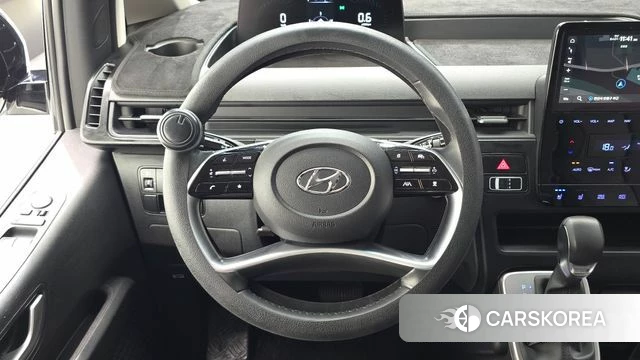 Hyundai Staria 2024 Белый из Кореи, фото 5