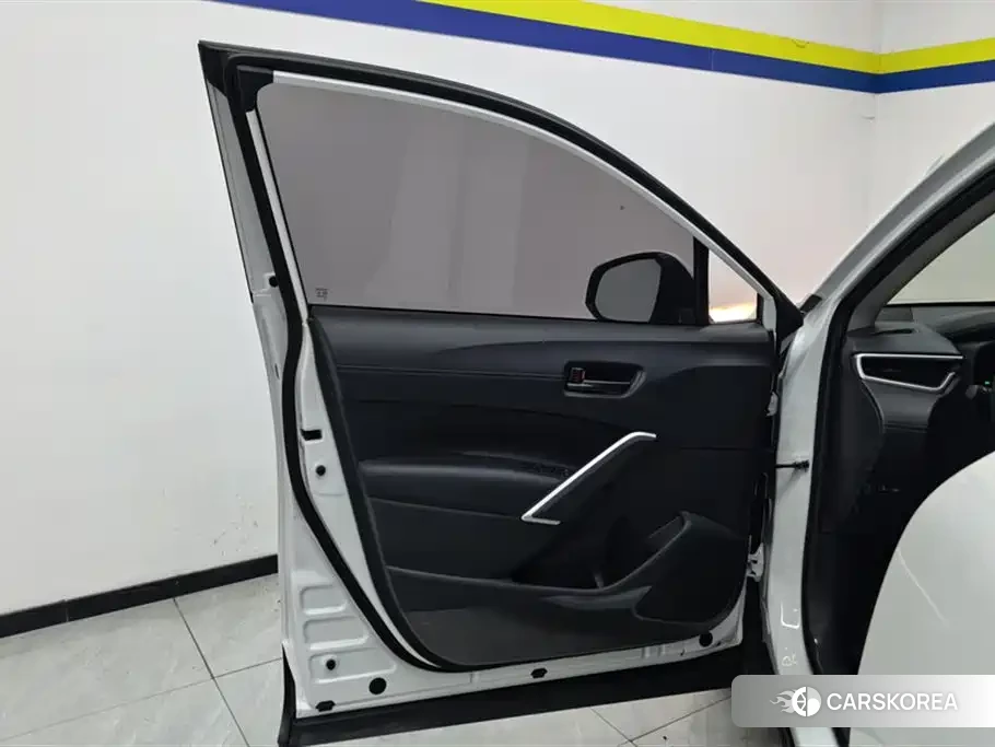 Toyota Corolla 2025 Белый из Китая, фото 5