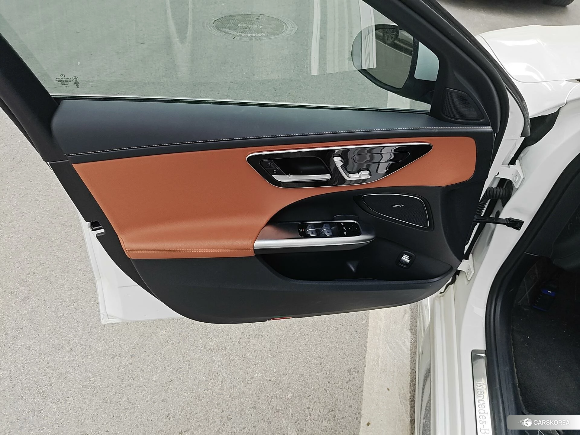 Mercedes-Benz C-class 2023 Белый из Китая, фото 5