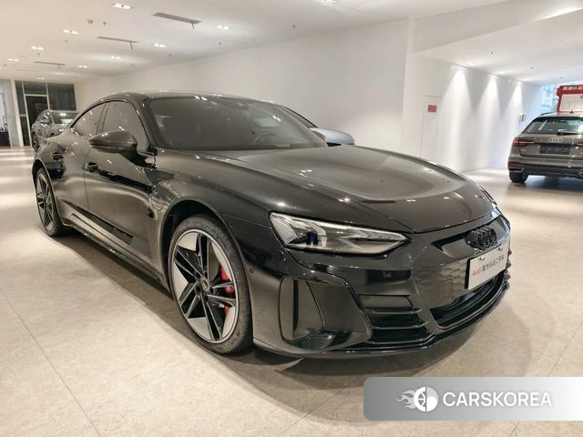 Audi e-tron 2025 Черный из Китая, фото 5