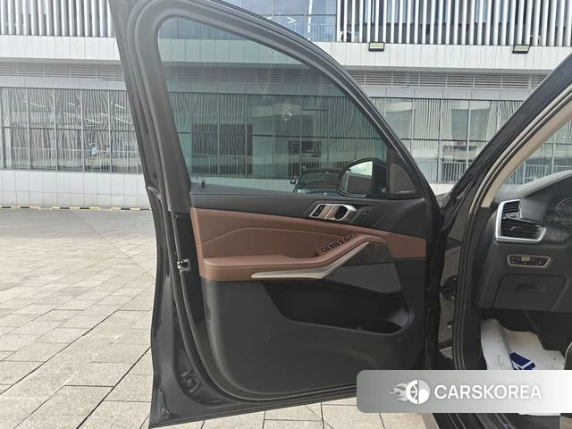 BMW X5 2021 Черный из Китая, фото 5
