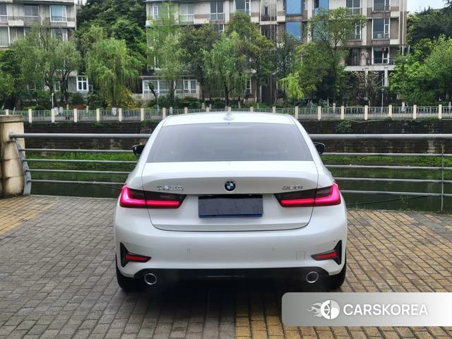 BMW 3 series 2021 Белый из Китая, фото 5