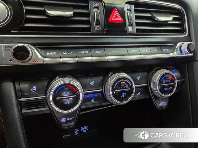 Genesis G70 2018 Серый из Кореи, фото 5