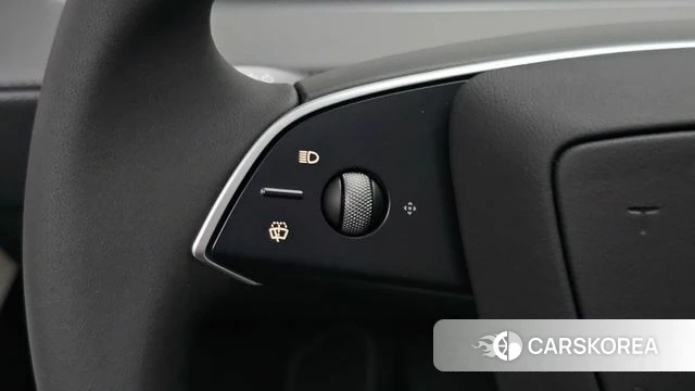 Tesla Model Y 2026 Черный из Кореи, фото 5