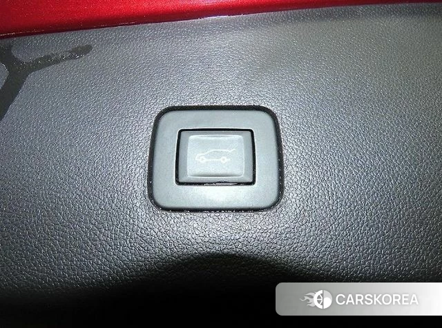 Chevrolet (GM Daewoo) Trax Crossover 2023 Красный из Кореи, фото 5