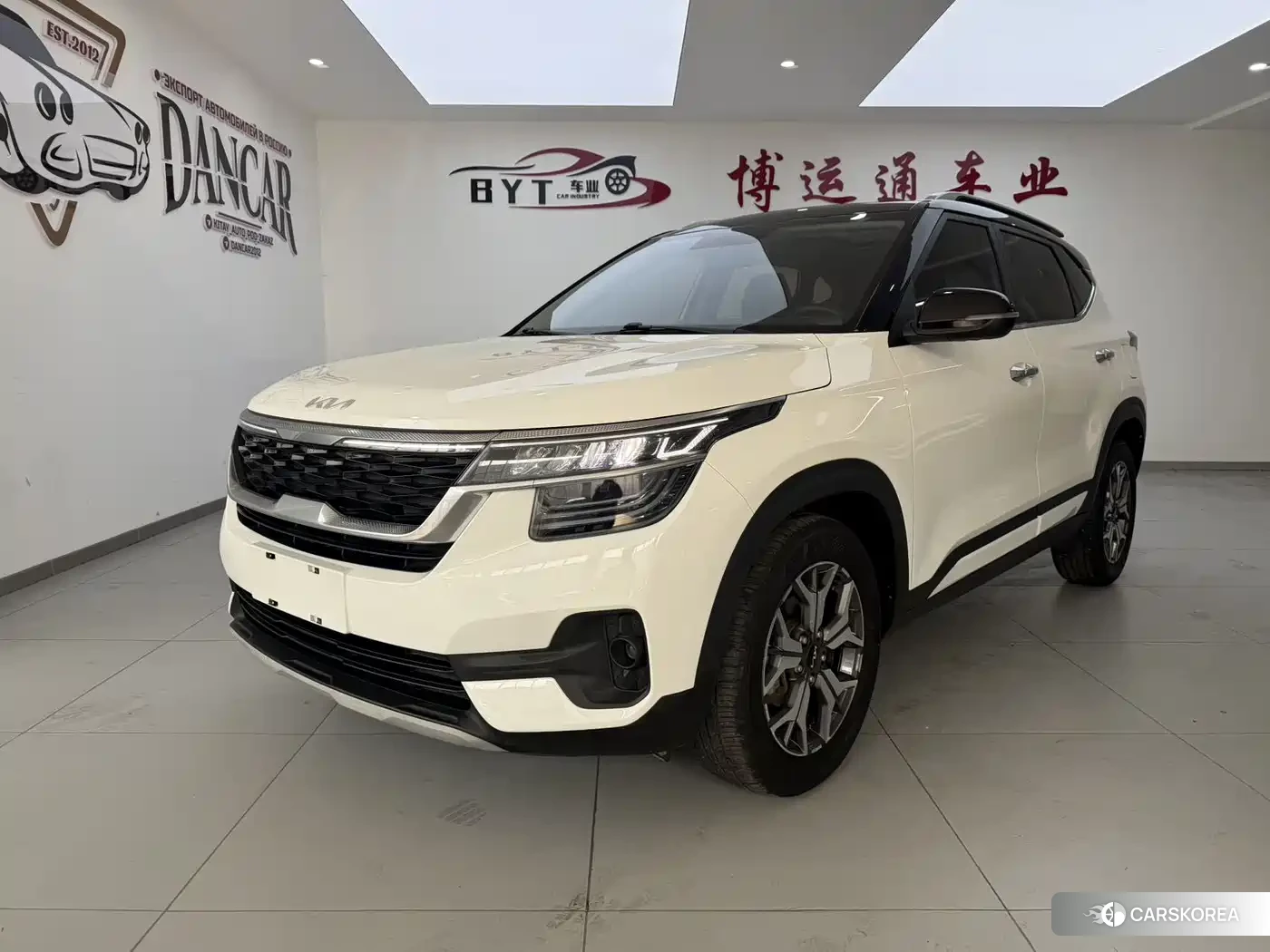 Kia KX3 2022 Белый из Китая, фото 5
