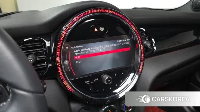 Mini Cooper S 2023 Красный из Кореи, фото 5