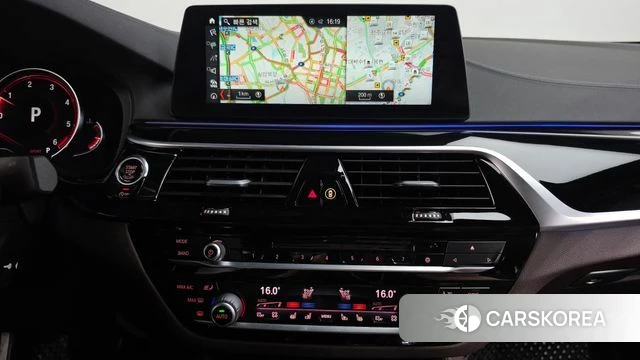 BMW 5 Series (G30) 2018 Серый из Кореи, фото 5