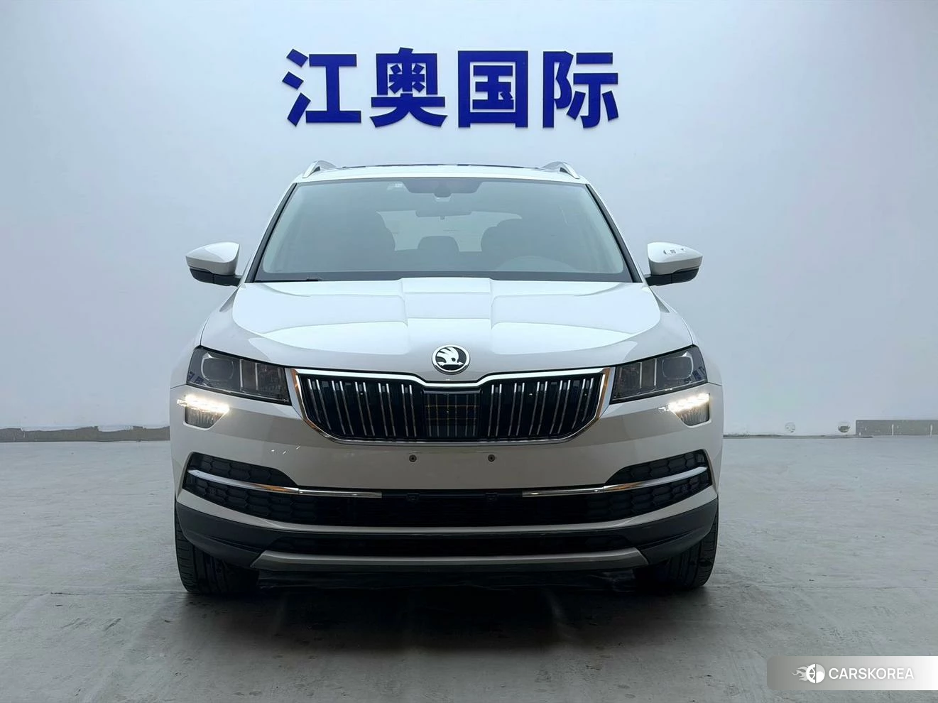 Skoda Karoq 2020 Белый из Китая, фото 5