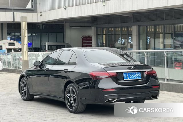 Mercedes-Benz E-Class 2022 Черный из Китая, фото 5