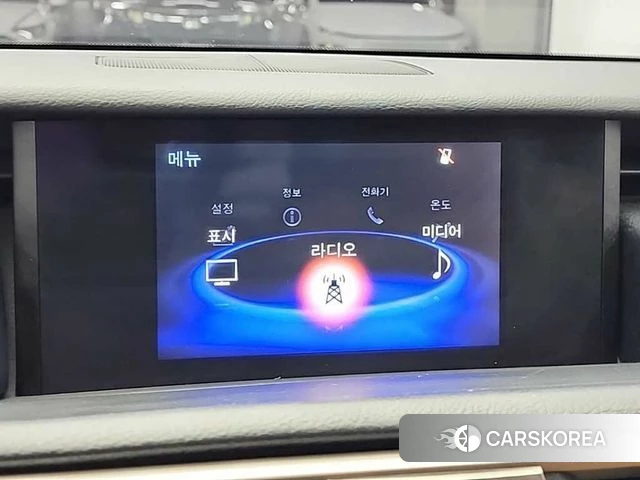 Lexus New IS300 2018 Песочный из Кореи, фото 5