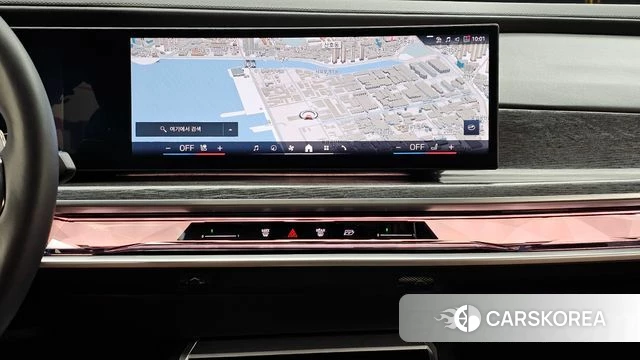 BMW 7 Series (G70) 2023 Черный из Кореи, фото 5