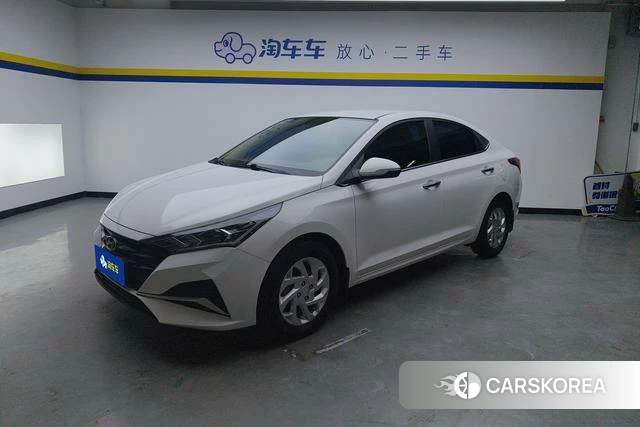 Hyundai Verna 2020 Белый из Китая, фото 5