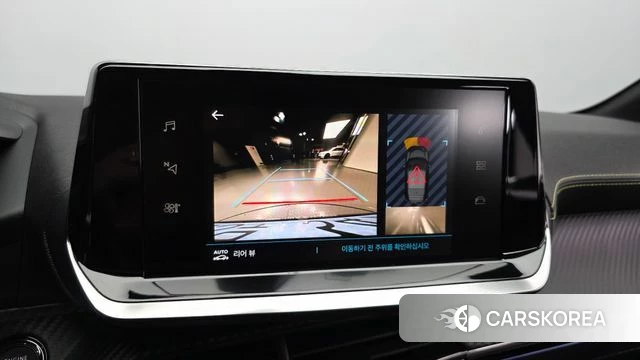 Peugeot e-208 second Generation 2021 Белый из Кореи, фото 5