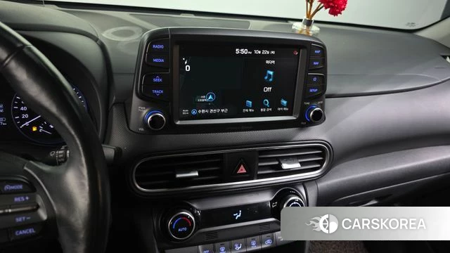 Hyundai Kona 2019 Белый из Кореи, фото 5